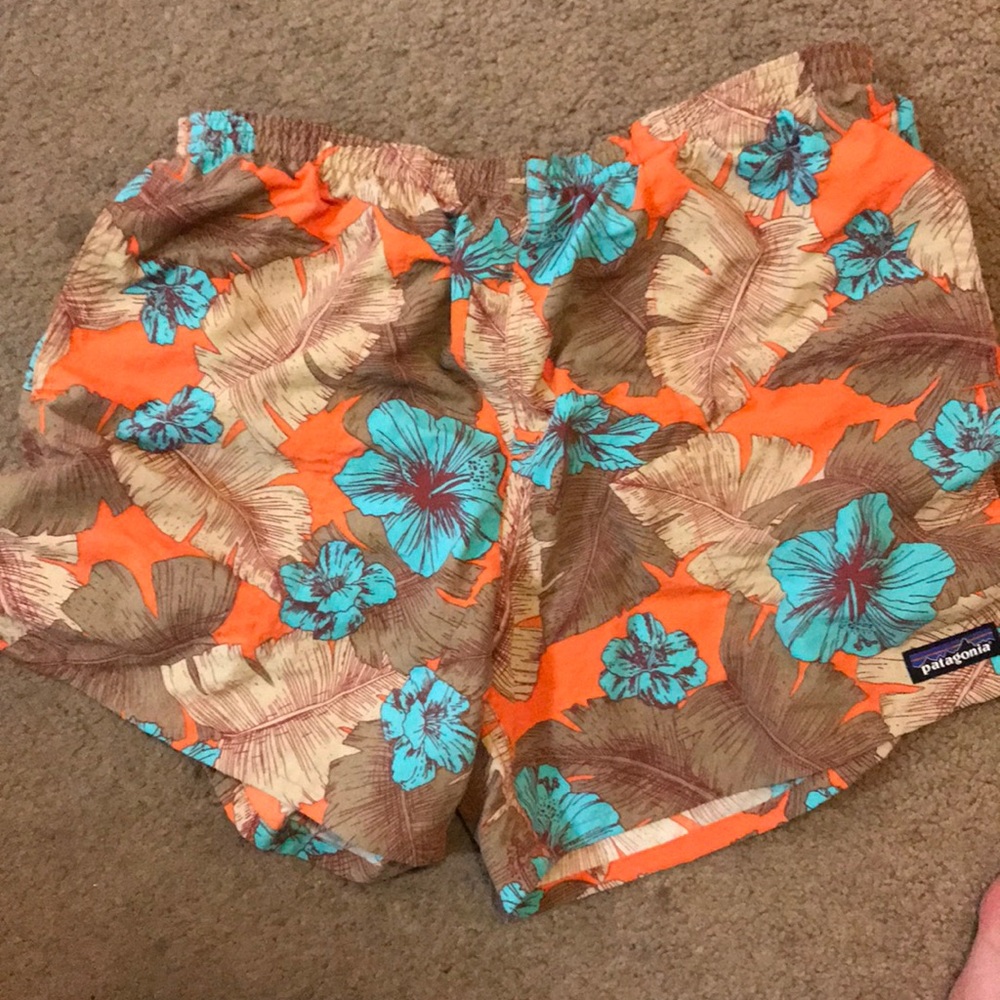Men’s Patagonia baggies shorts size M